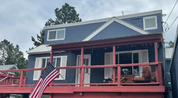 There’s A Mining-Themed Vrbo In South Dakota And It’s Just Like Spending The Night In A Historic Homestead