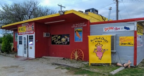 The One Mexican Restaurant In Texas With Surprisingly Delicious Burgers