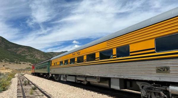 Enjoy A Scenic Train Ride And Dinner At A Train-Themed Restaurant On This Utah Adventure