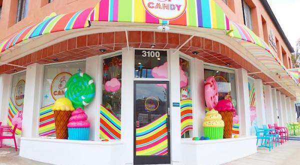 This Candy Store in Southern California Was Ripped Straight From The Pages Of A Fairytale