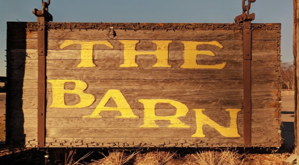 This Rustic Barn Restaurant In Wisconsin Serves Up Heaping Helpings Of Country Cooking