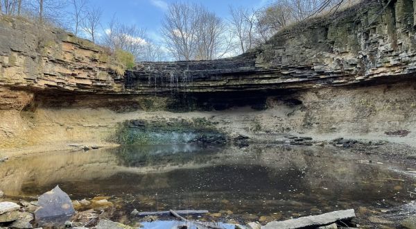 You’d Never Know One Of The Most Incredible Natural Wonders In Wisconsin Is Hiding In This Tiny Park