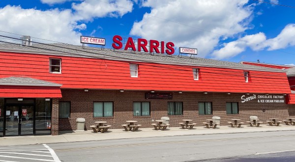 This Candy Store in Pennsylvania Was Ripped Straight From The Pages Of A Fairytale