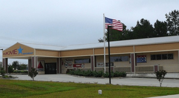 The Cafeteria-Style Restaurant With Some Of The Best Home-Cooked Food In Mississippi