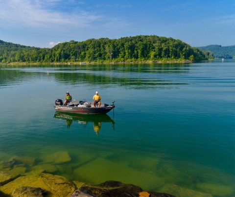 This Little-Known Lake In Kentucky Boasts The Best Muskie Fishing In The South