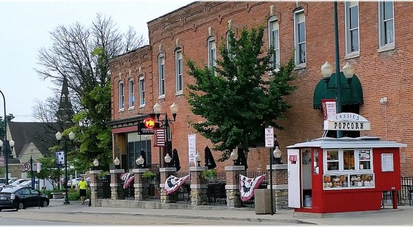 The Charming Town Of Sycamore, Illinois Is Picture-Perfect For A Weekend Getaway