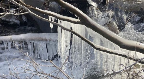 The Waterfall Trail In Nevada That Transforms Into An Ice Palace In The Winter