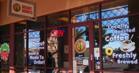 People Are Going Crazy Over The Handmade Donuts At This Small Arizona Shop