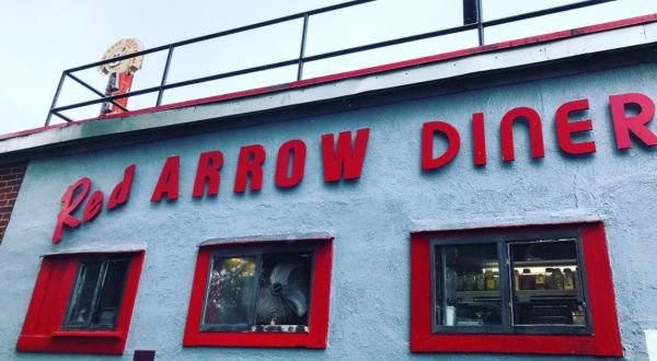 Countless Celebrities Have Loved This Iconic New Hampshire Diner For Decades
