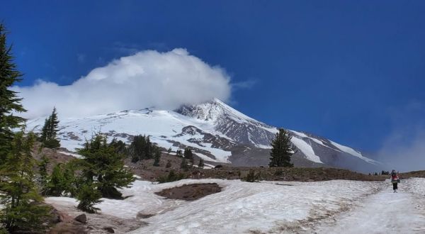 A Winter Getaway To Oregon’s Snowiest Town Is Nothing Short Of Magical