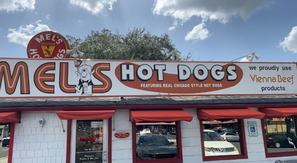 Open For Nearly Half A Century, Dining At Mel’s Hot Dogs In Florida Is Always A Timeless Experience