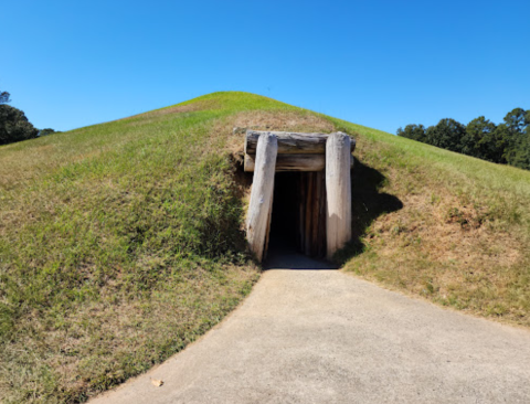 This Historic Native American Mound In Georgia May Be Home To The Next National Park