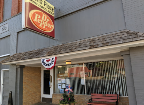 Some Of The Most Mouthwatering Food In Kansas Is Served At This Unassuming Local Gem