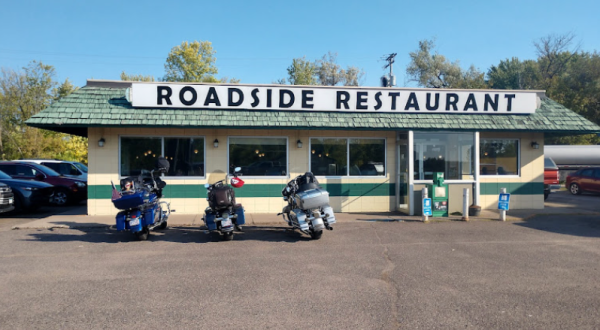 Roadside Restaurant In Minnesota Serves Up Heaping Helpings Of Country Cooking