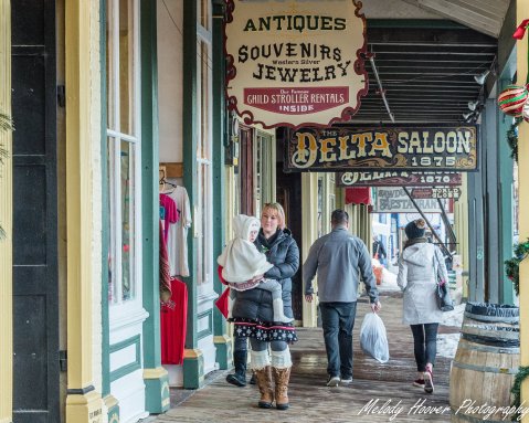 This Walkable Stretch Of Shops And Restaurants In Small-Town Nevada Is The Perfect Day Trip Destination
