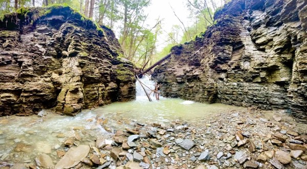 The Marvelous 3.4-Mile Trail In New York Leads Adventurers To A Little-Known Waterfall