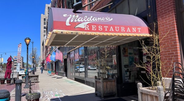 Open For More Than A Century, Maldaner’s In Illinois Is Always A Timeless Dining Experience