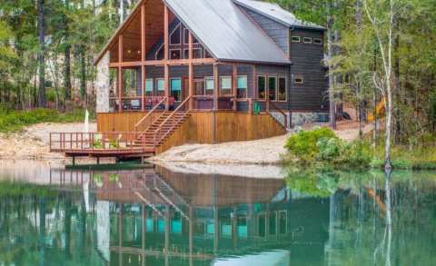 Stay In A Charming Oklahoma Cabin Right On A Private Pond