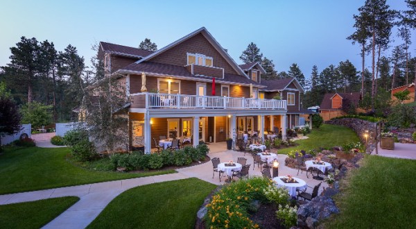 Best Hotels & Resorts In South Dakota: 12 Amazing Places To Stay