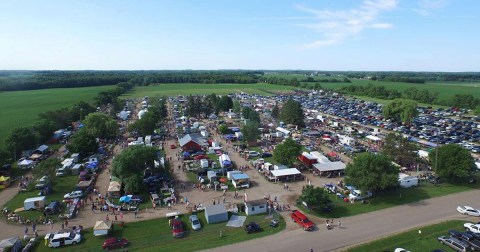 The Biggest And Best Flea Market In Minnesota, Wright County Swappers Meet Is Now Re-Opening
