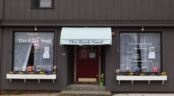 Browse Thousands Of Books And Sip A Cup Of Tea At This Cozy Used Bookstore In Rhode Island