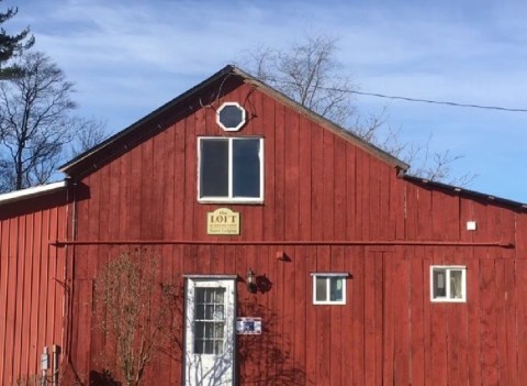 You Can Rent A Guest House On A Sheep Farm In Sunbury, Pennsylvania For Around $165 Per Night