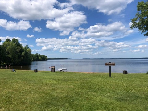 This One Beautiful Michigan Lake Has A Beach That Rivals The Coast