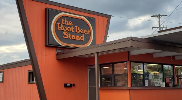 You Can Still Get Food Delivered To Your Car At This Old School Eatery In Michigan