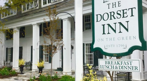 The Historic Restaurant In Vermont Where You Can Still Experience Old World Charm