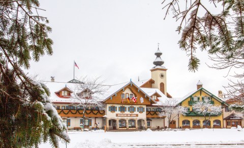 Explore Michigan's Little Bavaria On This Charming Weekend Getaway To Frankenmuth