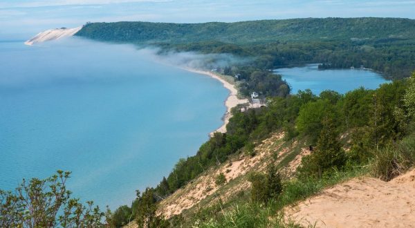 12 Unimaginably Beautiful Places In Michigan That You Must See Before You Die