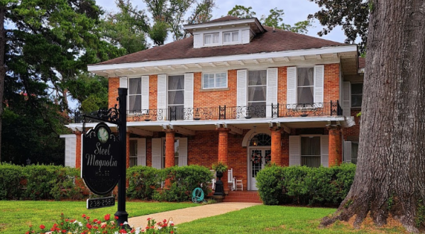 Built In 1841, The Steel Magnolia House Is A Historic B&B In Louisiana That Was Once A Film Location