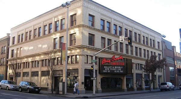 See A Show At The Historic Theater In Washington Where Bing Crosby Once Worked