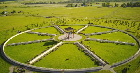 The Garden of One Thousand Buddhas Is The Hidden Park In Montana That Almost No One Knows About
