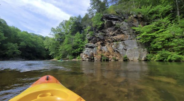 6 Best Natural Lazy Rivers For Tubing In North Carolina