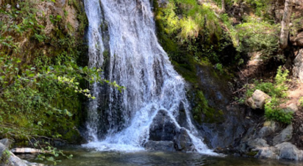 The Underappreciated County In Southern California That’s Home To At Least 30 Heavenly Waterfalls