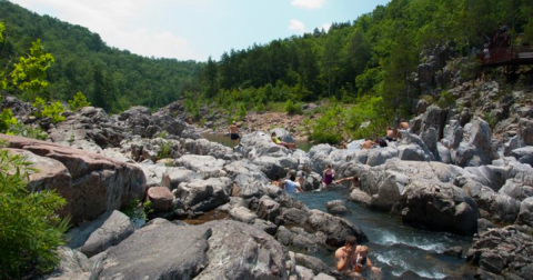 7 Little Known Swimming Spots In Missouri That Will Make Your Summer Awesome