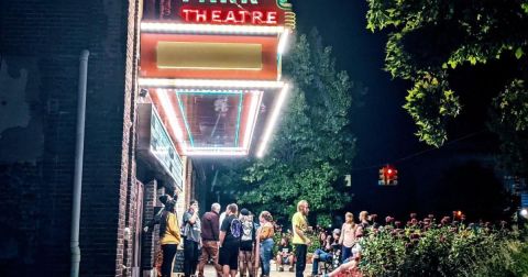 Once Abandoned, Park Theatre In Michigan Has Been Restored To Its Former Glory