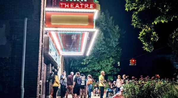 Once Abandoned, Park Theatre In Michigan Has Been Restored To Its Former Glory