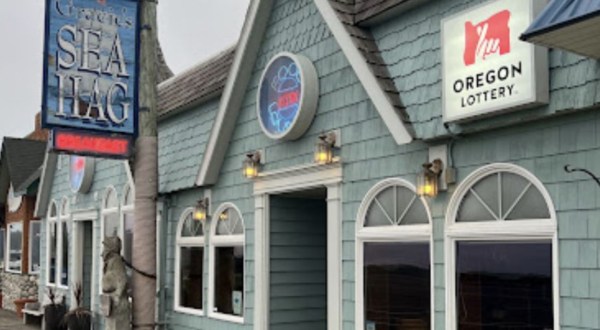 The Historic Restaurant In Oregon Where You Can Still Experience The Old Oregon Coast