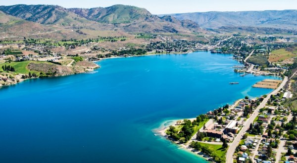 Plan A Trip To Chelan, One Of Washington’s Best Small Towns