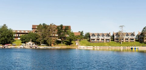 Surrounded By Lakes, This All-Inclusive Resort In Minnesota Is The Getaway You Deserve