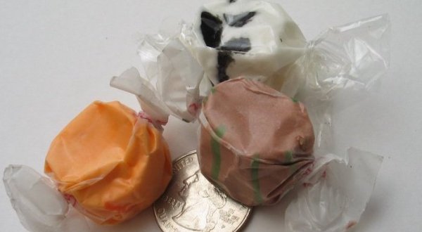 Few People Know The Real Reason Salt Water Taffy Got Its Name In New Jersey