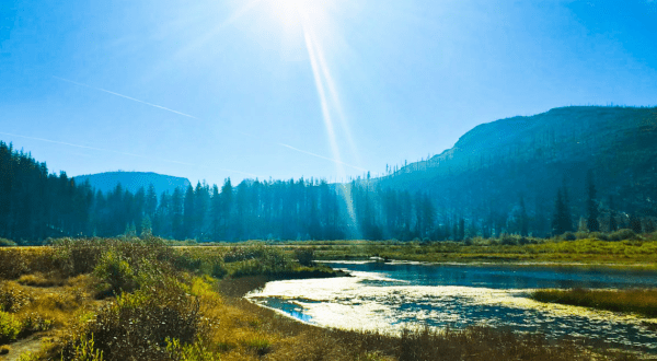 Few People Know About This Oregon Lake That Comes And Goes