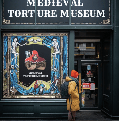 medieval torture museum in chicago illinois