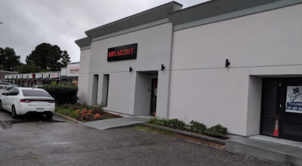 Break Your Way Out Of A Themed Escape Room At Breakout In Virginia Beach