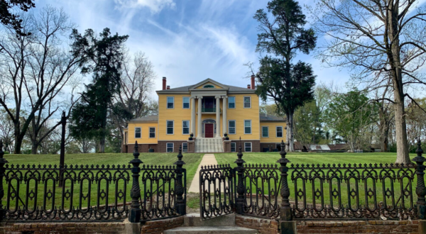 Once Abandoned And Left To Decay, The Rockwell House In Georgia Has Been Restored To Its Former Glory