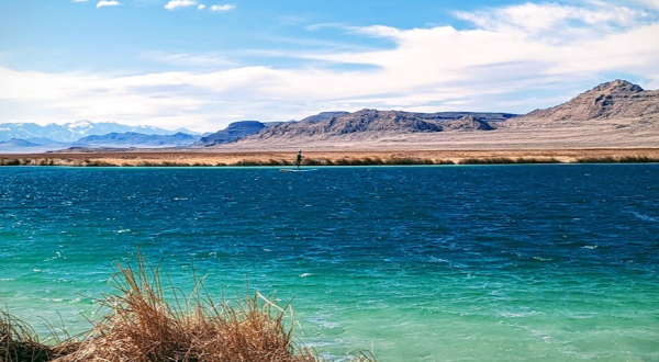 You Can Go Scuba Diving Year Round At This Utah Lake In The Middle of Nowhere