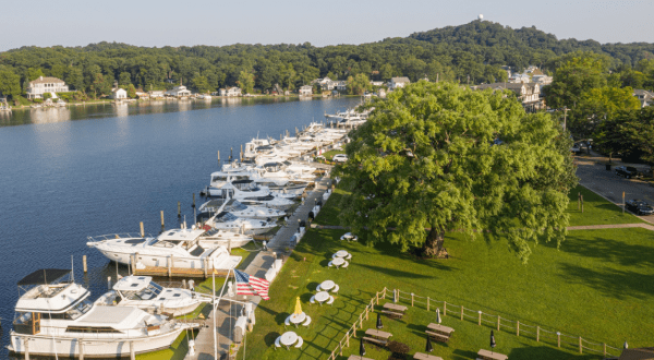 Saugatuck Is The Best Small Town In Michigan For A Weekend Escape