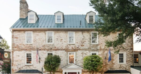 The Historic Restaurant Where You Can Still Experience Colonial-Era Virginia